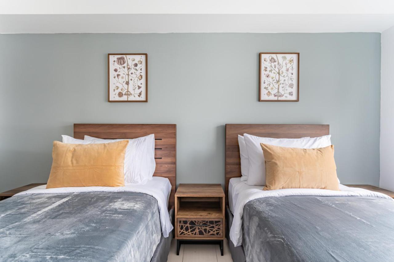 Kensington Place Apartments 토론토 외부 사진